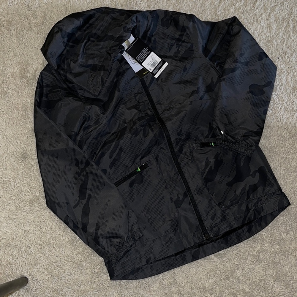 Champion brand size M 8-10 color tilted Camo